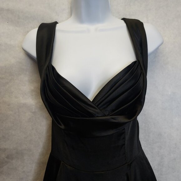 Hearts & Roses London Sweetheart Dress Sz L Pleated Bust Fit & Flare Black Satin - Picture 4 of 15